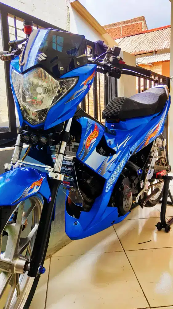 SUZUKI SATRIA FU TAHUN 2015