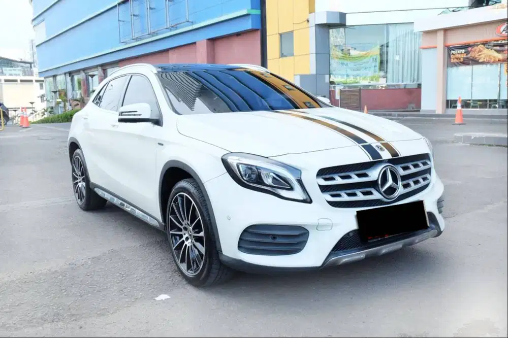 2018 Mercedes Benz GLA200 AMG Line Edition 50 Panoramic tdp 80jt