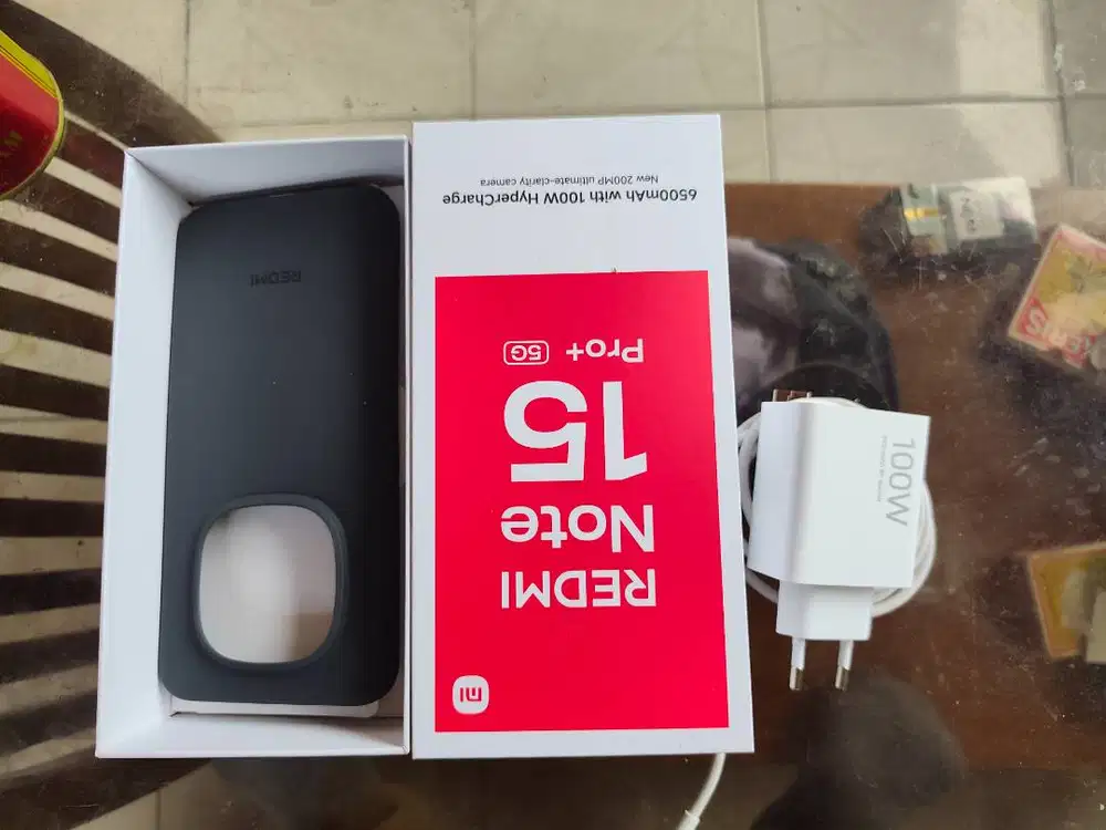 Redmi note 15 pro plus 5G (12/512), kelengkapan semua masih lengkap