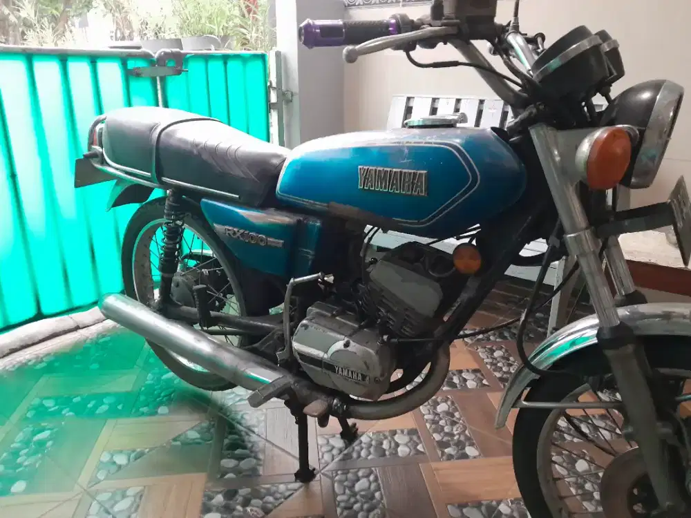 Yamaha Rx 100 Tahun 1977