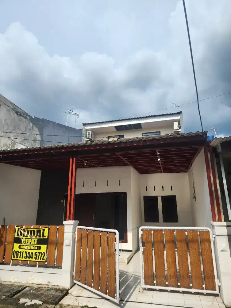 Dijual Rumah 2 Lantai Lokasi Strategis