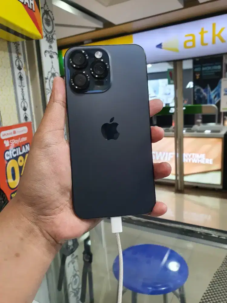 Iphone 15 Promax 512 GB Resmi iBox Fullset Like New
