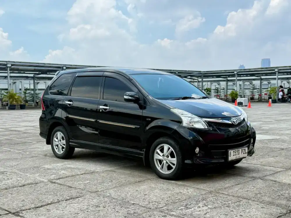 Toyota Avanza Veloz 2013