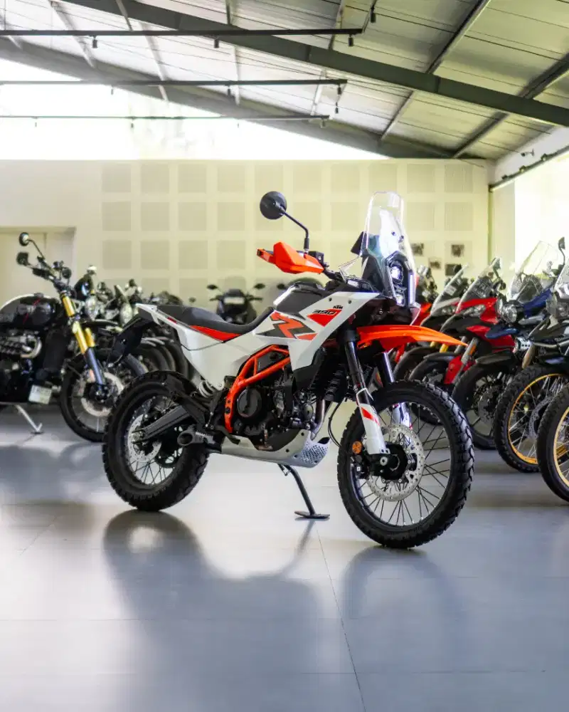 KTM 390 adventure R Ceramic White 2026 Brand New