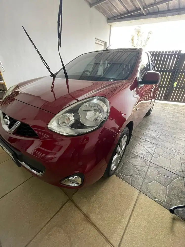 Nissan March Maroon 1.2XS 2015