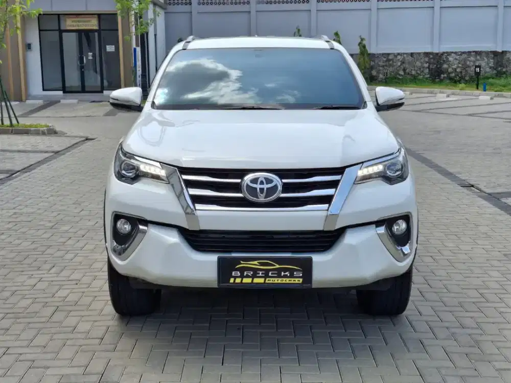 Fortuner VRZ, 2016, solar
