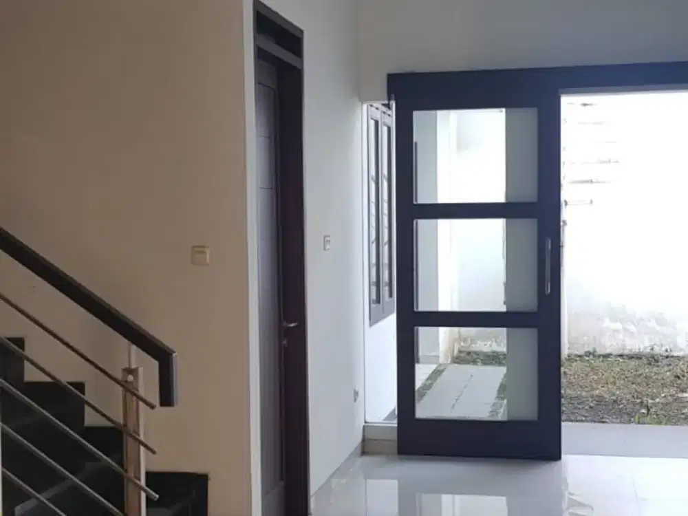 Dijual cepat rumah Singgasana Pradana Bandung cluster favorite