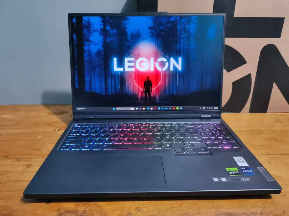 Legion 5 Pro 16IRX9 i9-14900HX 32/1TB RTX 4070 8GB WQXGA Garansi 2028