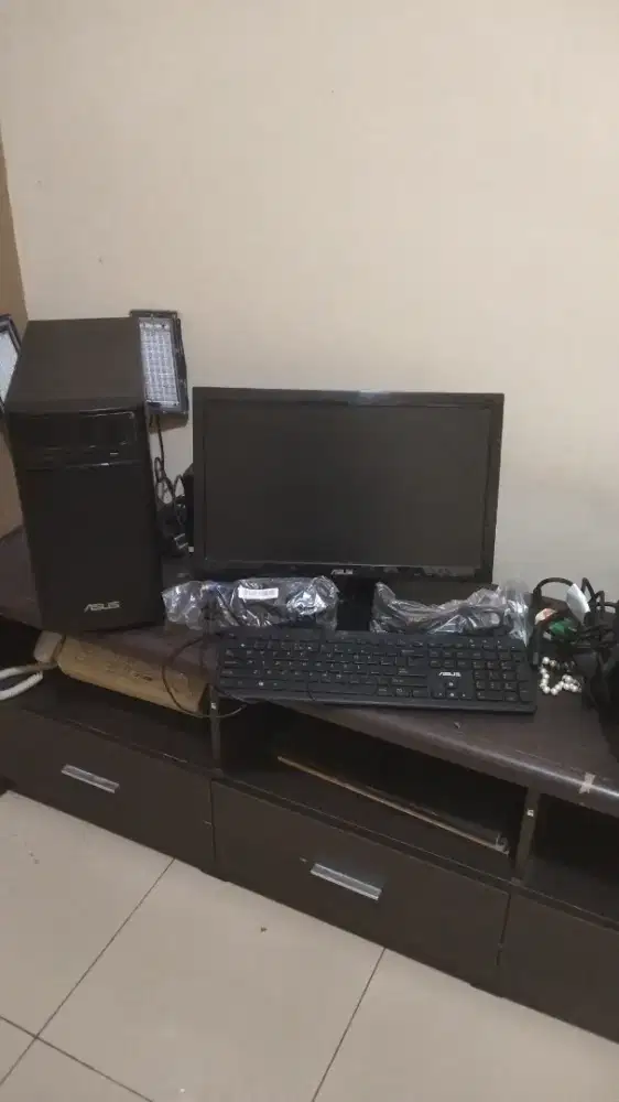 Dijual Borongan Komputer Set, Printer dan Laptop Mati Total