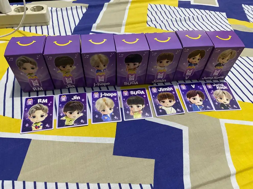 dijual box tiny tan collab with Mcd