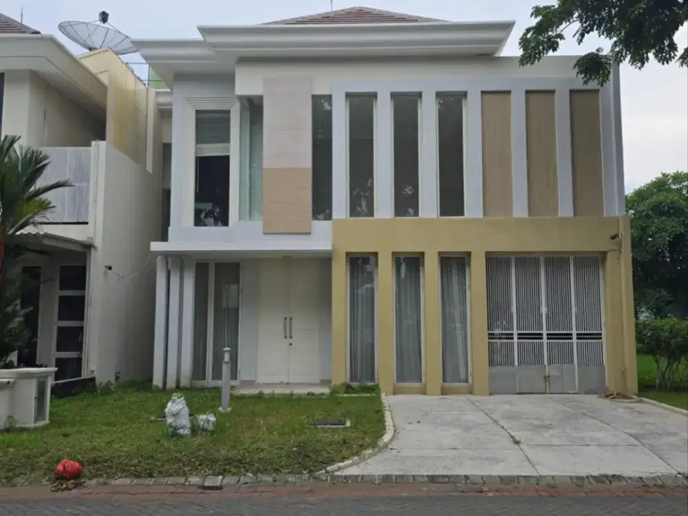Rumah Long Beach Pakuwon City MINIMALIS SIAP HUNI