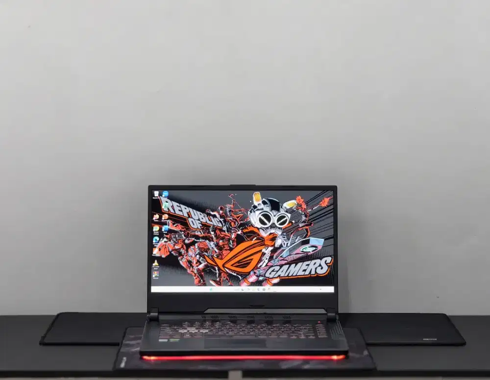 LAPTOP GAMING ASUS ROG STRIX G531GT I7-9750H NVIDIA GTX 1650 100% sRGB