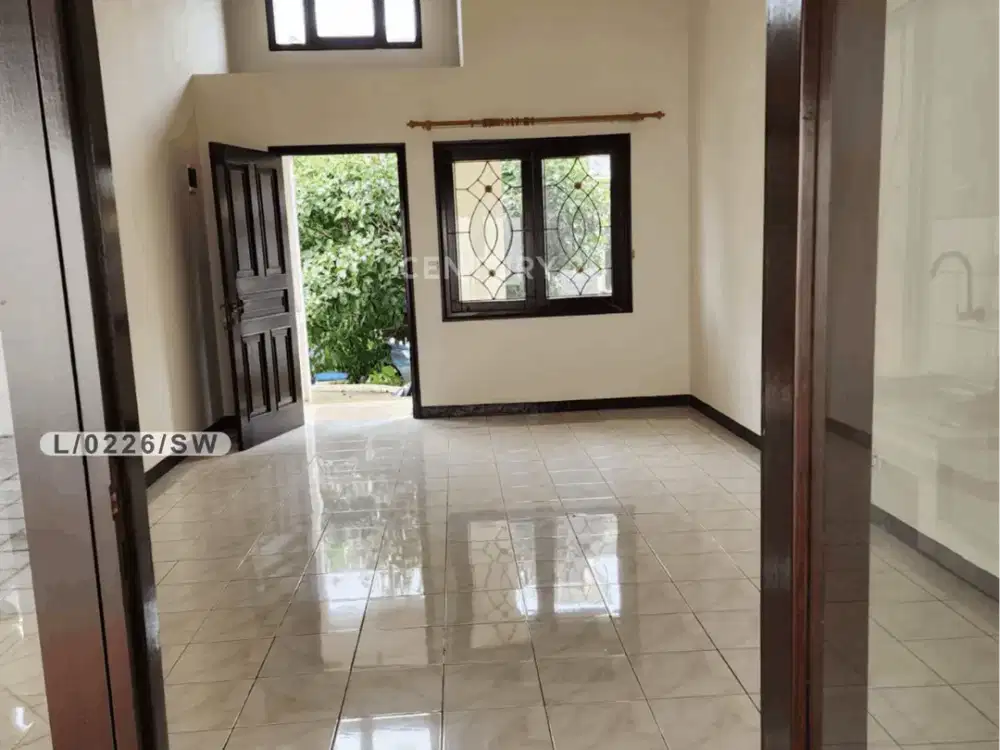 Rumah SHM Siap Huni Strategis Di Kota Baru Parahyangan Bandung