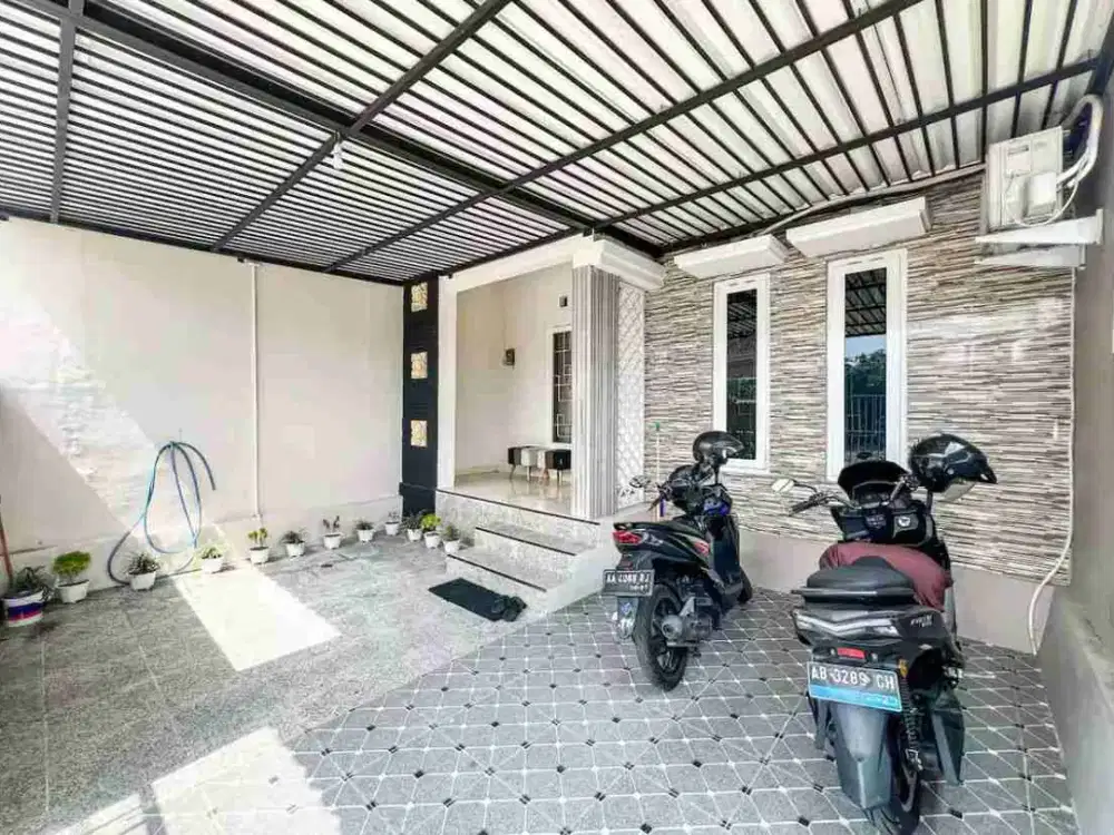 Rumah Modern Area jl. Palagan Dekat SCH HYATT, Kampus UGM