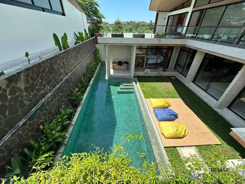 Villa Mewah Cantik Lokasi Strategis Dijual, di Area Sanur Denpasar