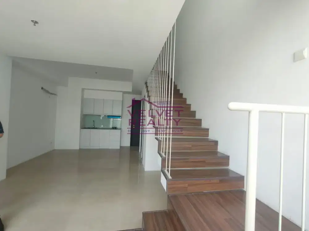 Disewakan Apartemen Springhill Royale Suites Kemayoran 2BR Duplex Luas 139m2 #VR1171