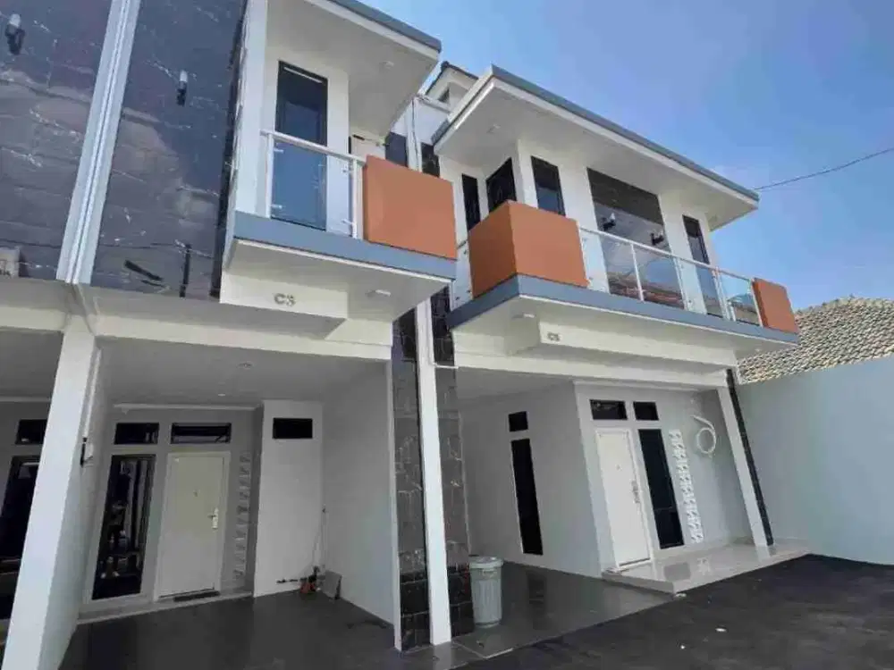 rumah 2 lantai lokasi strategis daerah setia Budi jakarta selatan