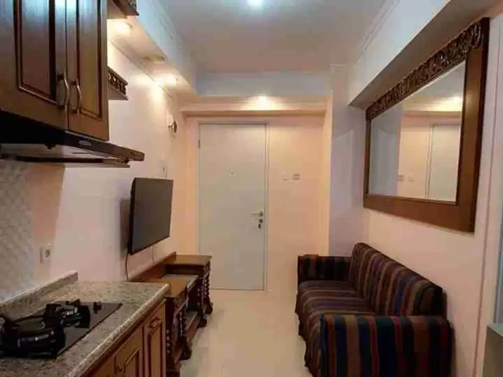 Sewa 1BR Furnished atas mall tower Alamanda apartemen Bassura City full kayu jati