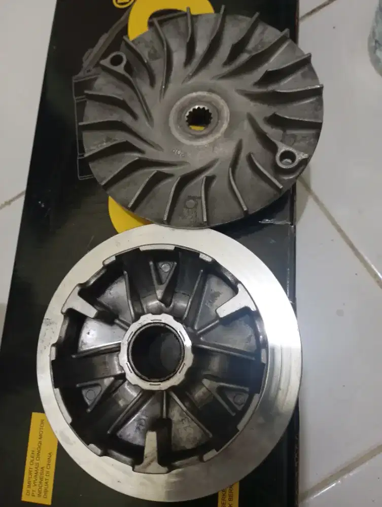 Pulley depan + kipas bubut & Shock belakang