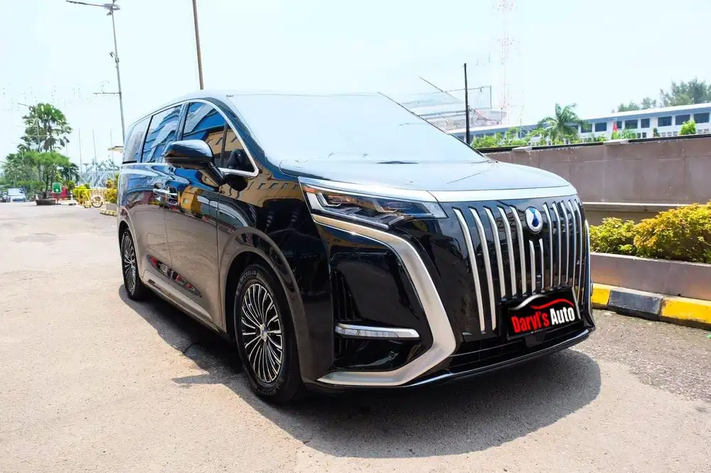 Denza D9 D 9 Elite FWD 4x2 EV AT Like New