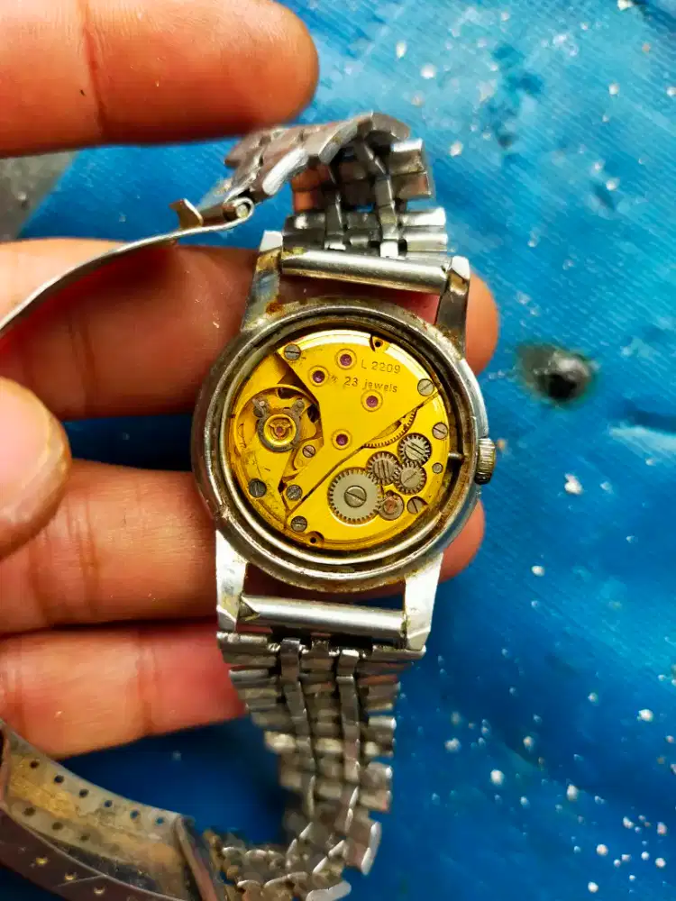 jam tangan titus lawas antik