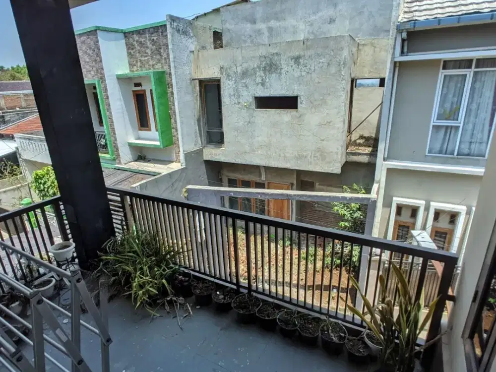 DIJUAL RUMAH UJUNG BERUNG BANDUNG RSUD KOTA BANDUNG, PASAR