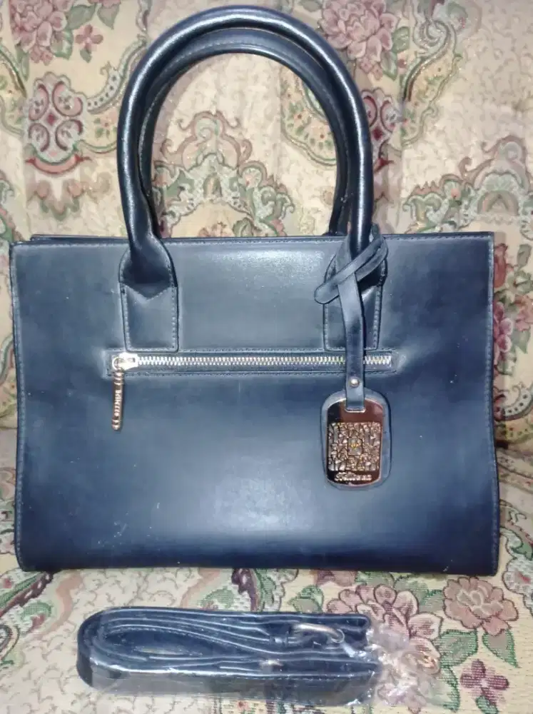 Tas Merk Bellezza Masih Bagus