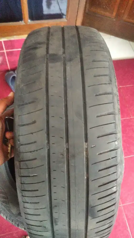 Ban dunlop R16 second