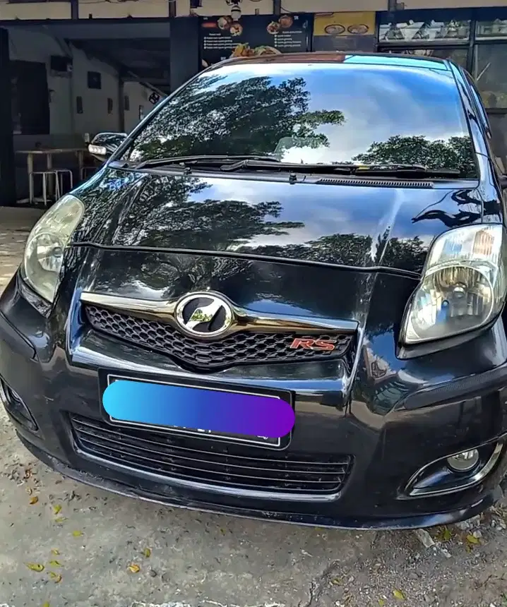 Toyota Yaris 2010 Bensin