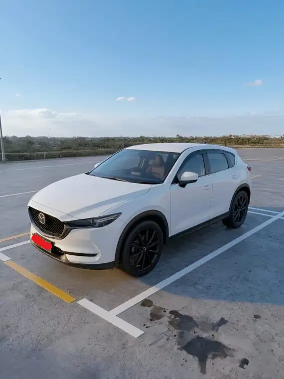 Mazda CX-5 Elite 2017 – Jual Cepat / Oper Kredit