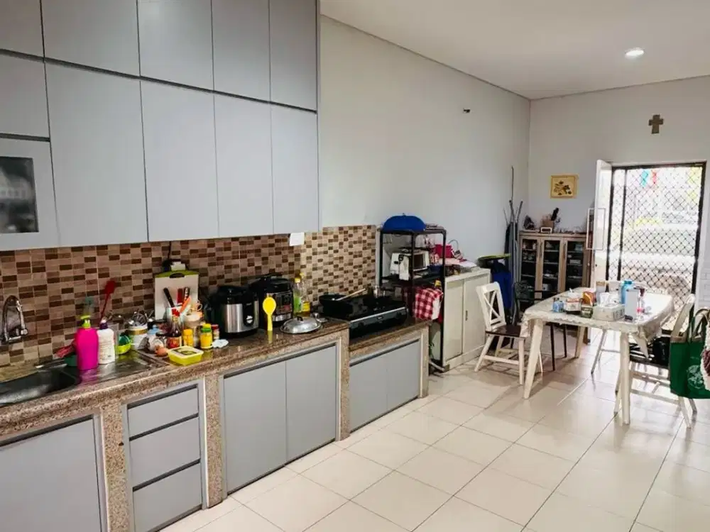 Turun Drastis! Jual Cepat Rumah Cluster Alamanda Jakarta Garden City, SHM & Semi Furnished (015)