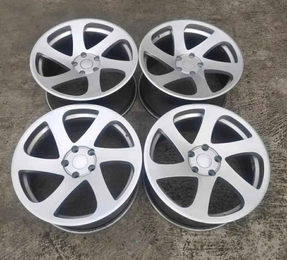 Velg Rep 3SDM Ring 18 5x114 R18 8.5/9.5