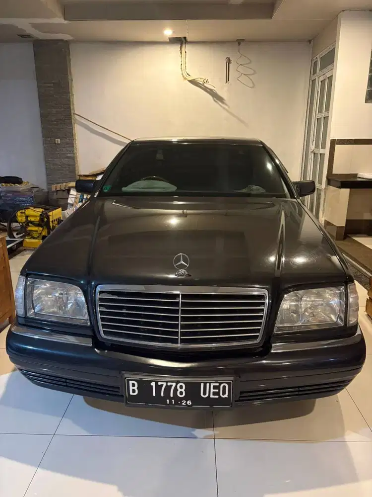 JUAL MERCEDES-BENZ S 320 L 1998 HITAM