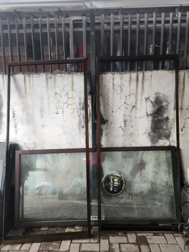 Praktisi kaca bekas barber 3 meter