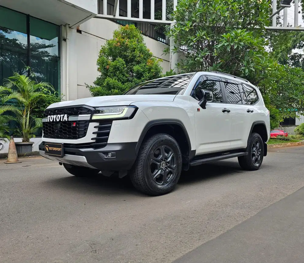 (KM: 500 Perak) Toyota Landcruiser GR 2025 VXR300 LC300 VXR