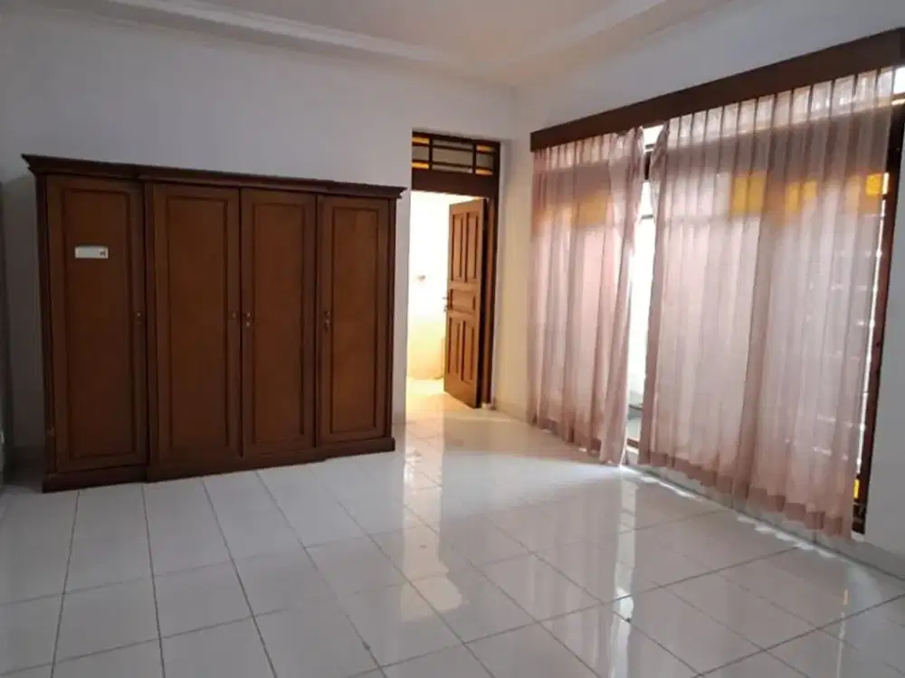 Di Sewakan Rumah Terawat Sayap Suryalaya - BKR
