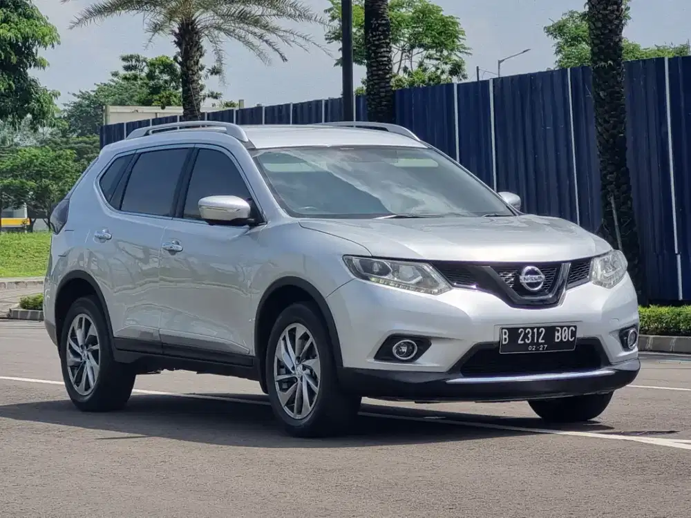 Nissan Xtrail 2.5 Automatic 2017 Bensin Silver Metalik