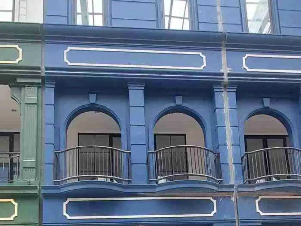 Sewa ruko osaka pik2 5x10 3 lantai