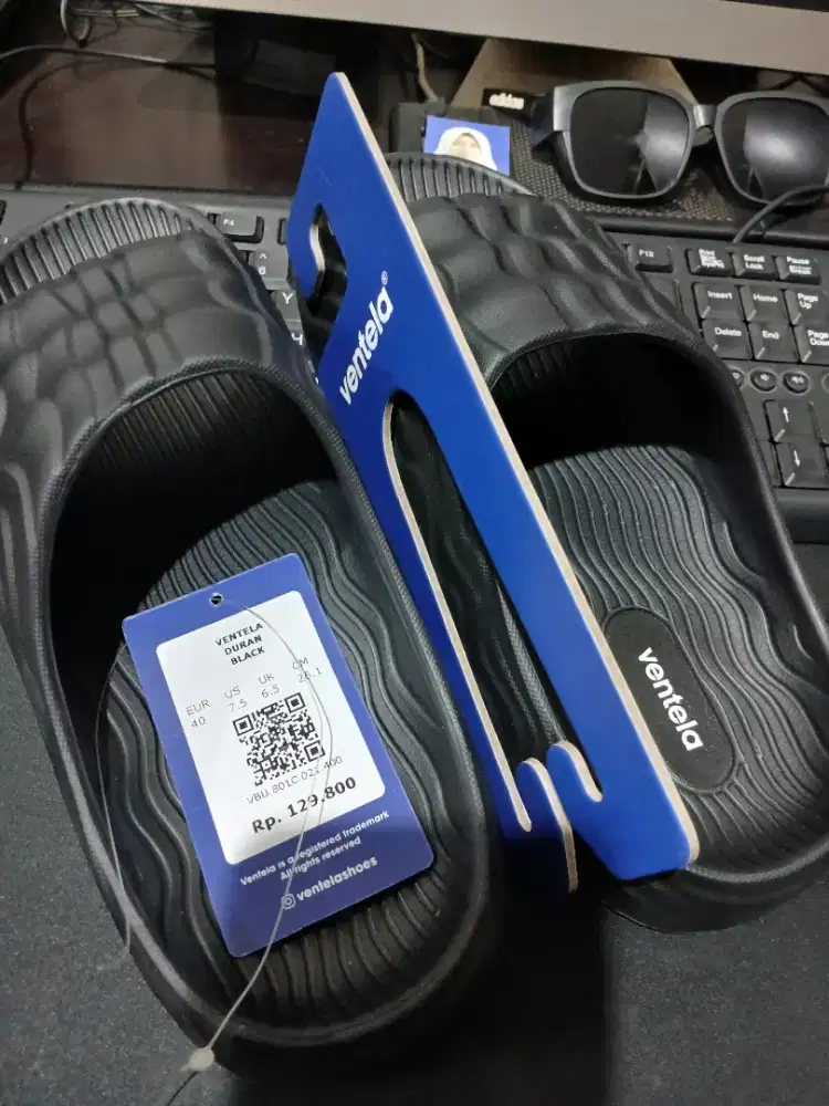 Sandal Ventela Hitam