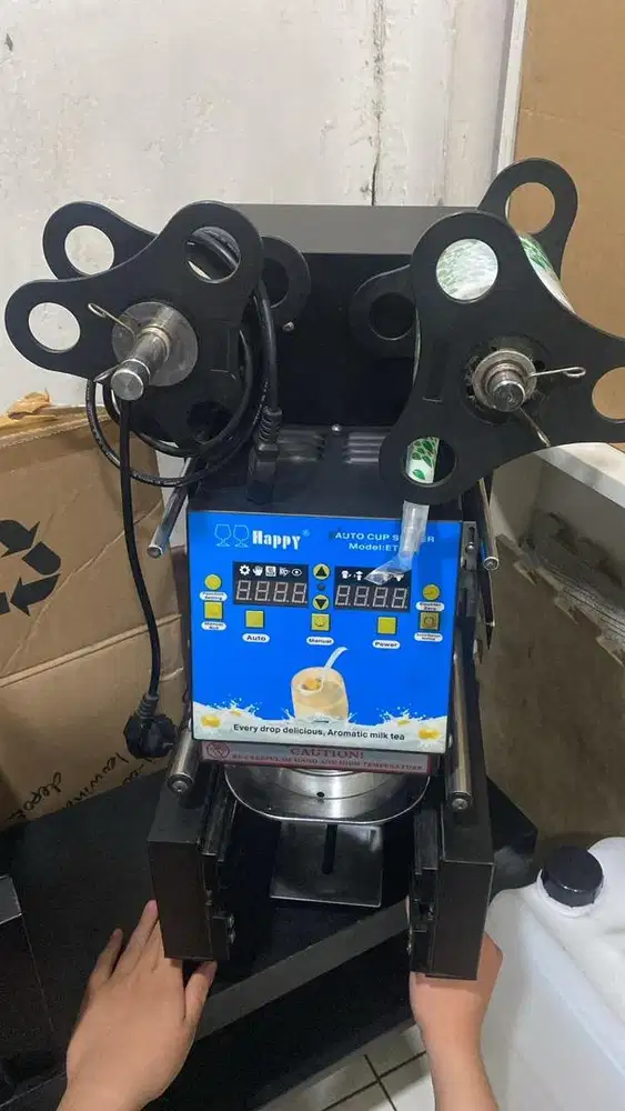 Cup Sealer Otomatis merk wiratech