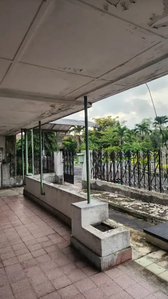 Rumah strategis malang kota