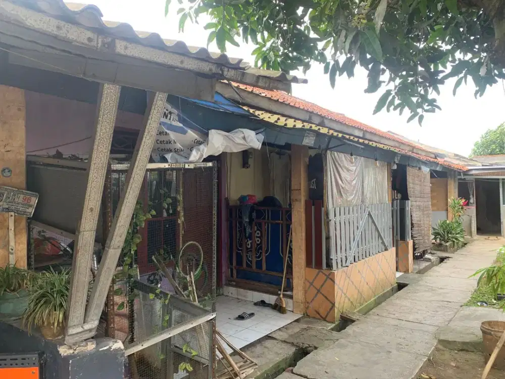 Rumah 6 Kamar Tidur Hadap Timur 10 Menit ke RS Citama J-44046