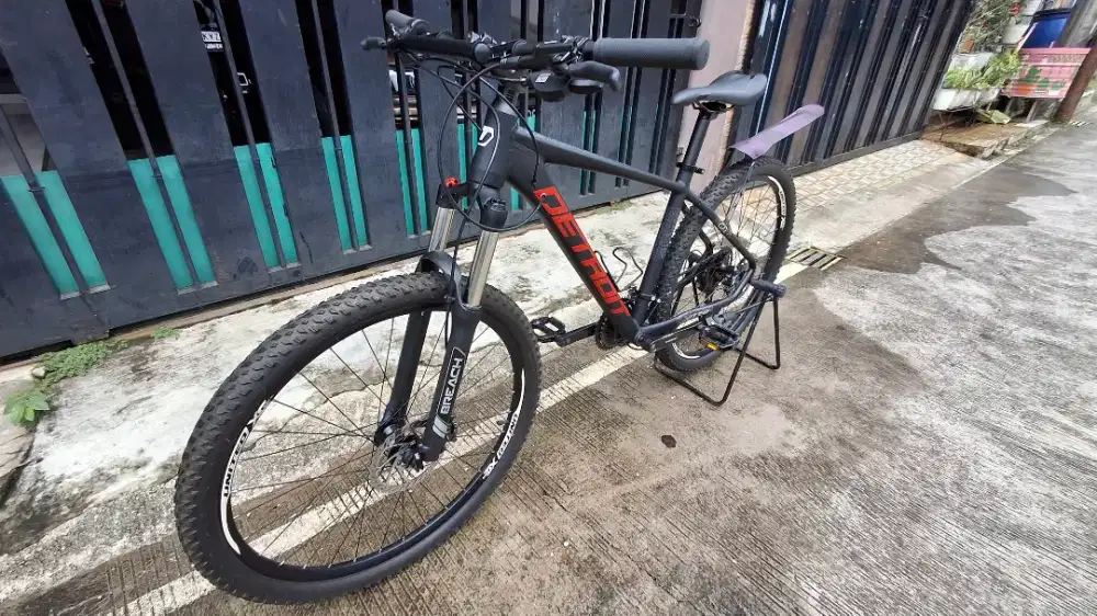 Sepeda MTB United Detroit Mi 27.5 inch