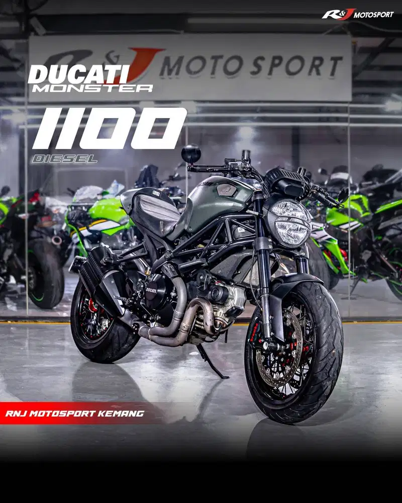 Ducati Monster 1100 EVO DIESEL 2014 odo 14.000 an Warna Hijau