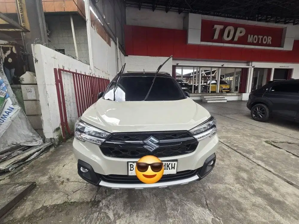 SUZUKI XL7 ALPHA HYBRID AT 2023