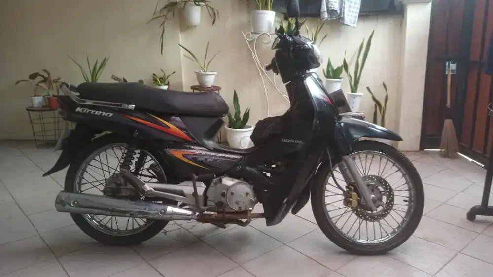 Jual motor Honda Kirana 2003