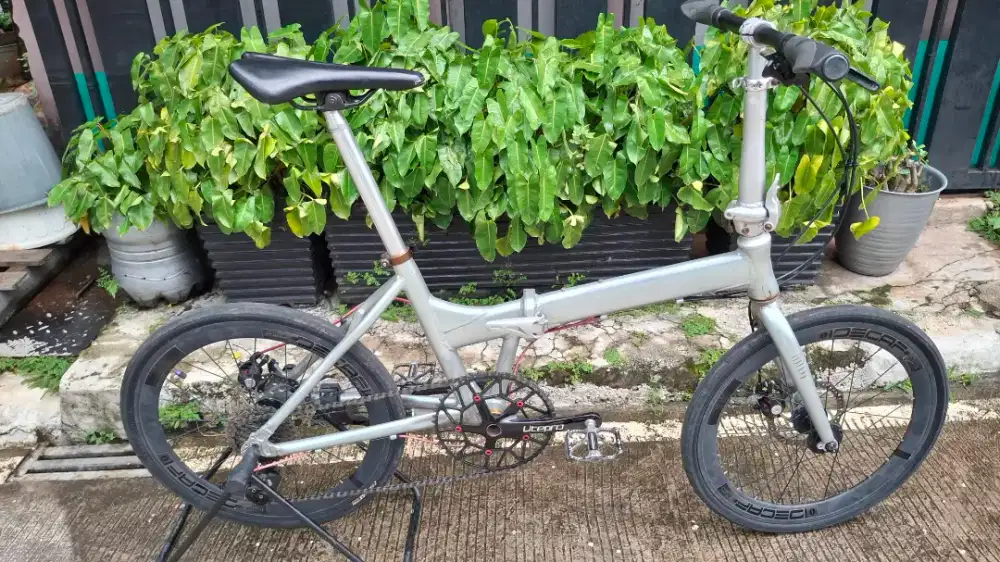 Sepeda Lipat United Roar 22+