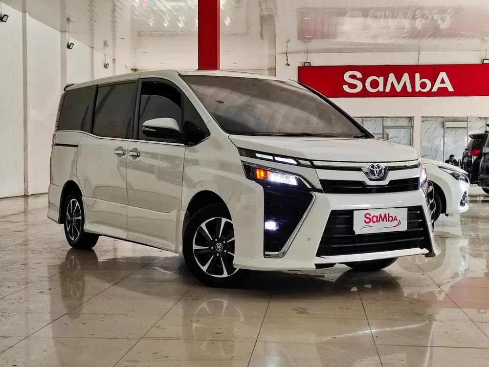 Toyota Voxy 2019 Bensin