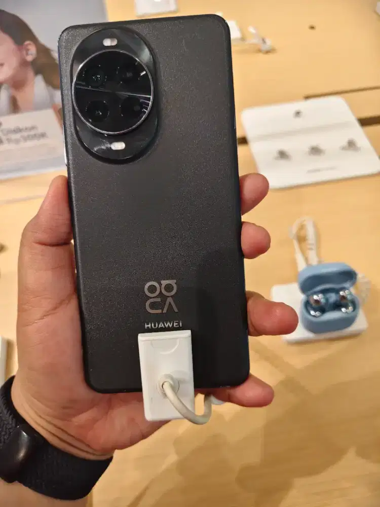 HUAWEI NOVA 14 PRO BISA CICILAN HINGGA 17 BULAN FREE 2 BULAN ANGSURAN