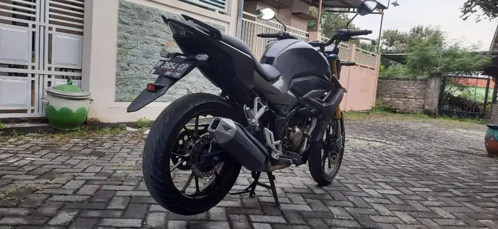 CB 150 R Tahun 2021 SE (Spesial Edision)